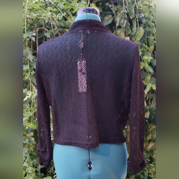 Variations Size Small NWT - Picture 3 of 4